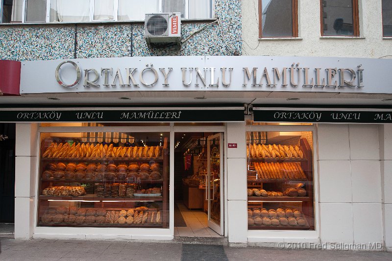 20100331_080922 D3.jpg - Bakershop, Ortakoy